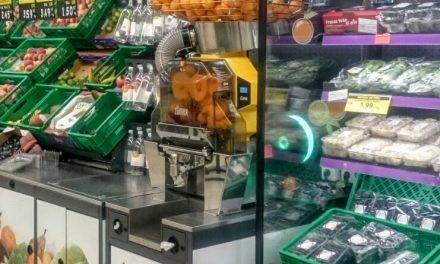 Zumo recién exprimido listo para tomar en los supermercados de Mercadona