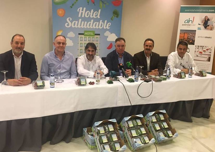 Promocionan un “hotel saludable” para el consumo de hortalizas